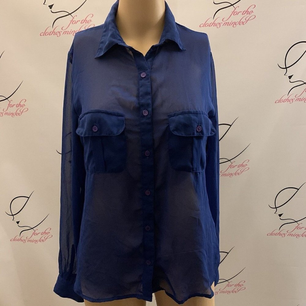 Free Culture. Size Medium. Sheer Chiffon Long Sleeve Button Cuff Shirt. B72